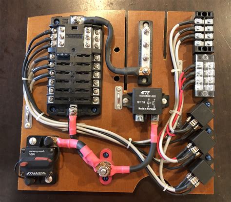 junction box fuse/relay panel battery feed|Fuse 103 .